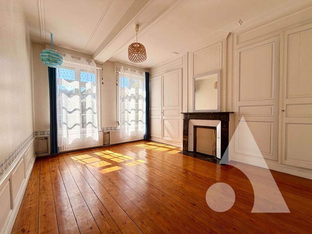Maison Saint Omer 7 pièces - 6 chambres - 285 m2 - Centre Ville - photo 9
