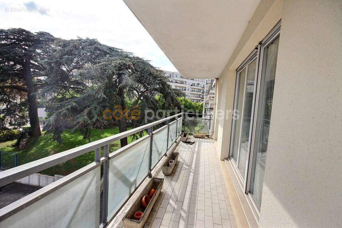 Appartement à CHATILLON