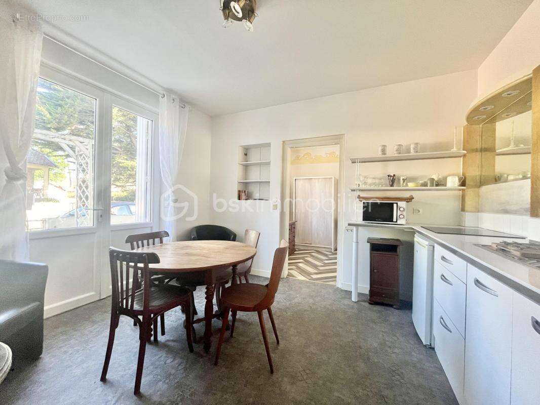 Maison à SAINT-MICHEL-CHEF-CHEF