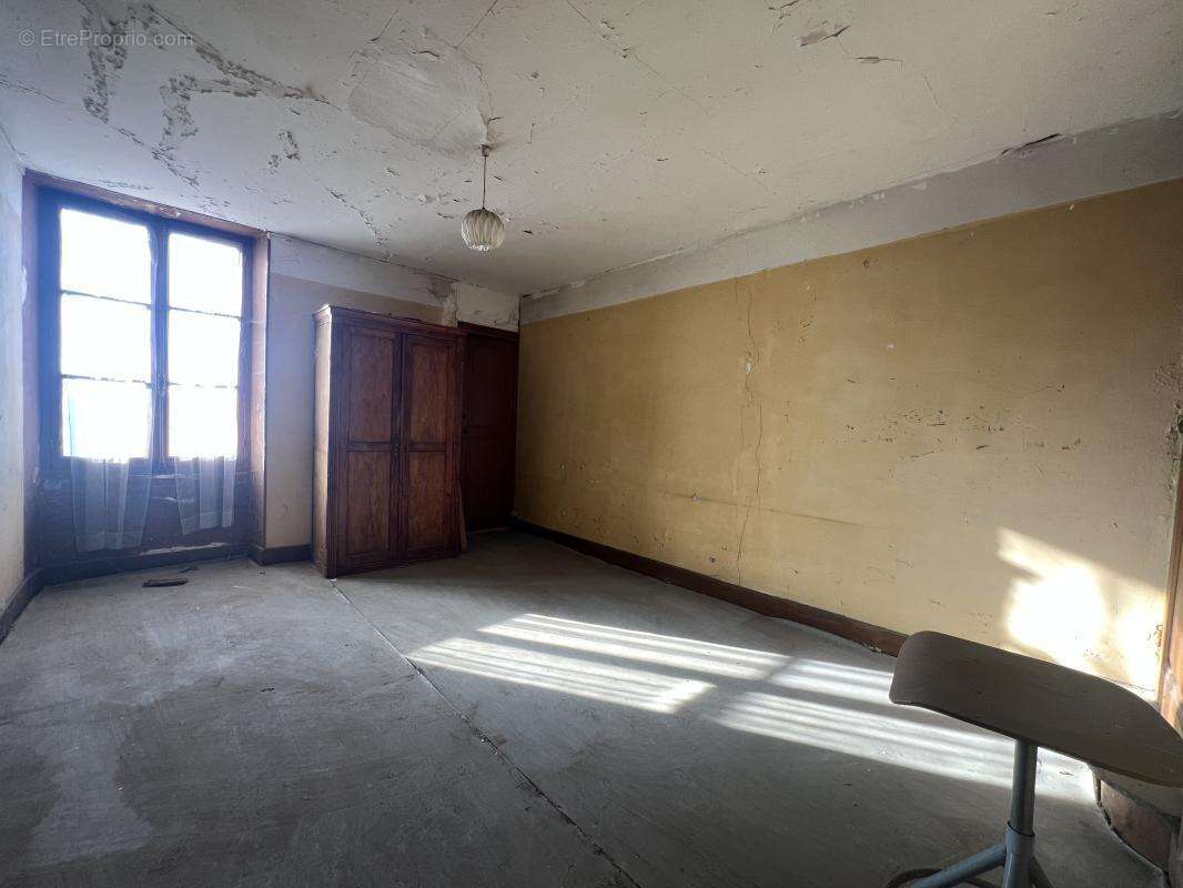 Maison à SAINT-QUENTIN-SUR-ISERE