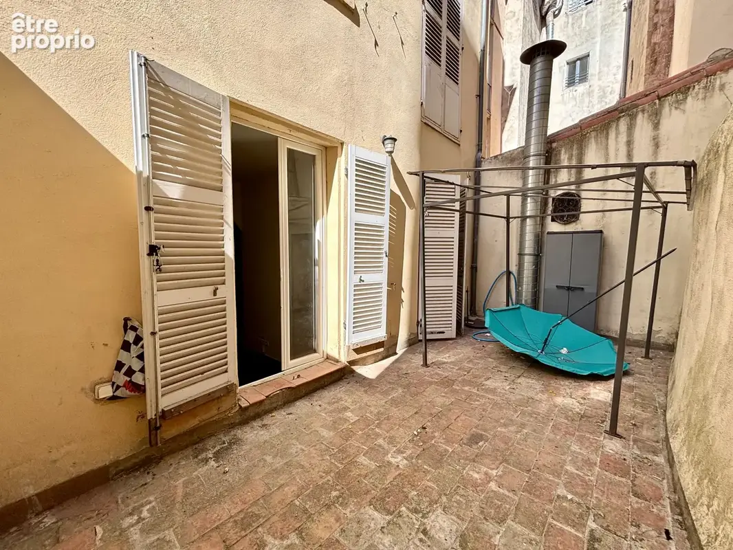 T2 25m2 + terrasse 16m2 rue de la Palud - photo 3