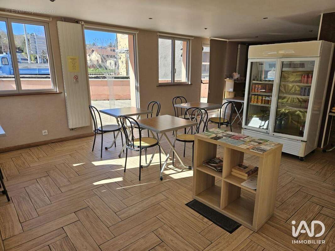 Photo 4 - Commerce à BILLOM