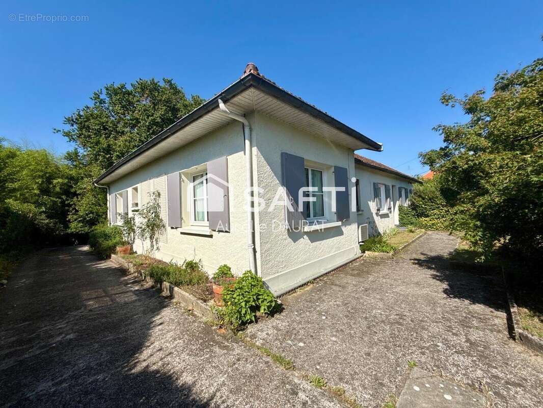 Photo 2 - Maison à AMBARES-ET-LAGRAVE