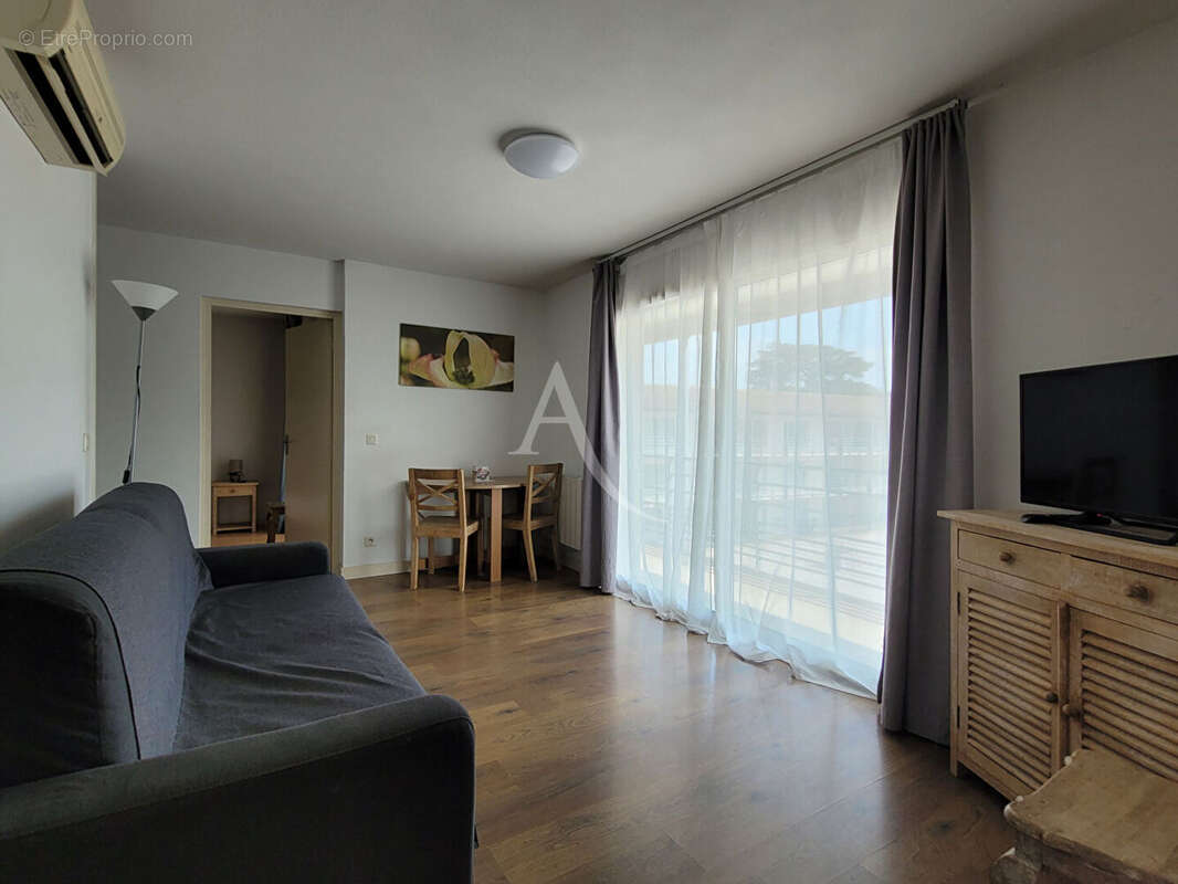 Appartement T3 en résidence de vacances à Lagord - Une belle opportunité ! - photo 2