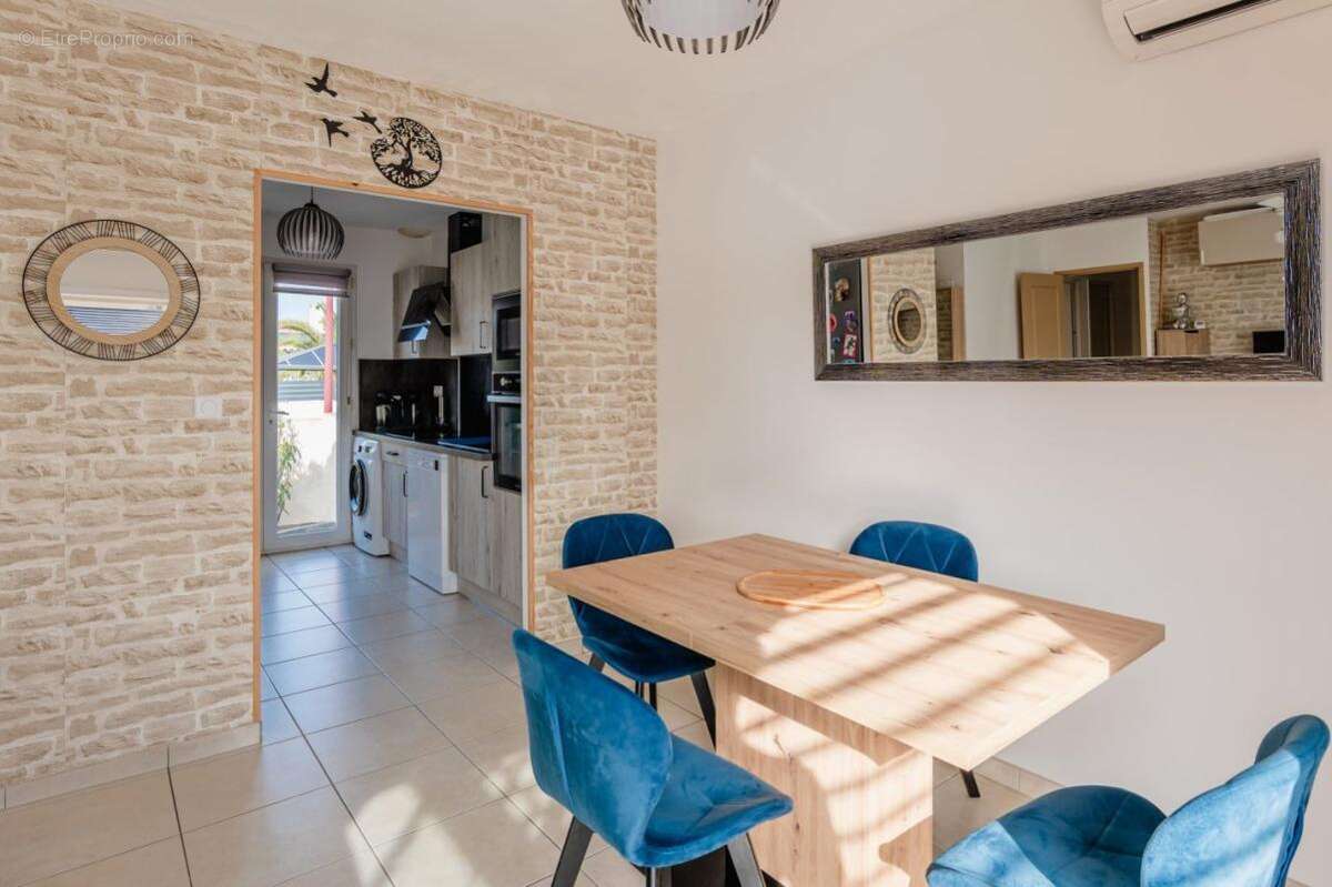Maison 60 m² à Saint-Thibery  - photo 4