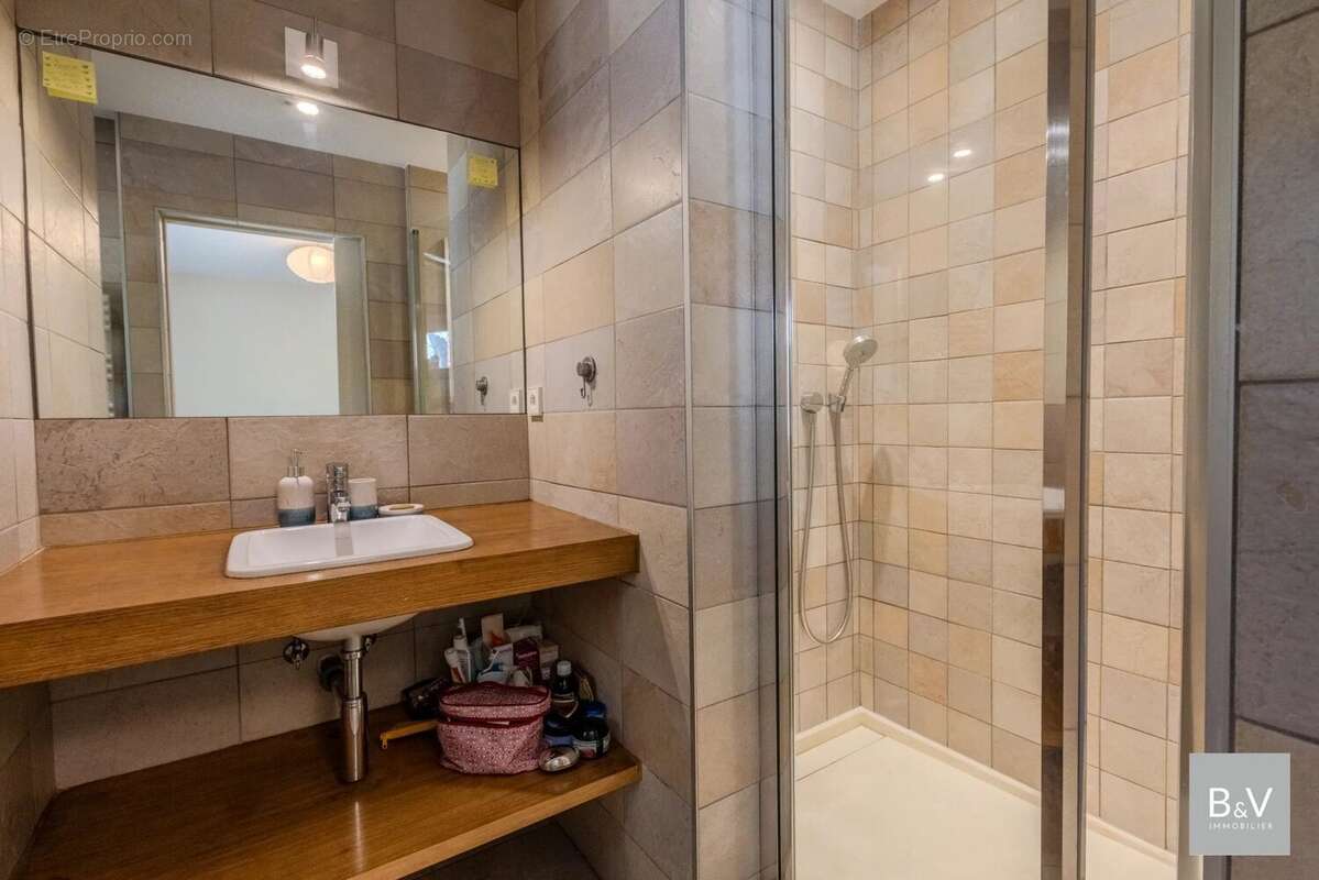 Maison à TOURRETTES-SUR-LOUP