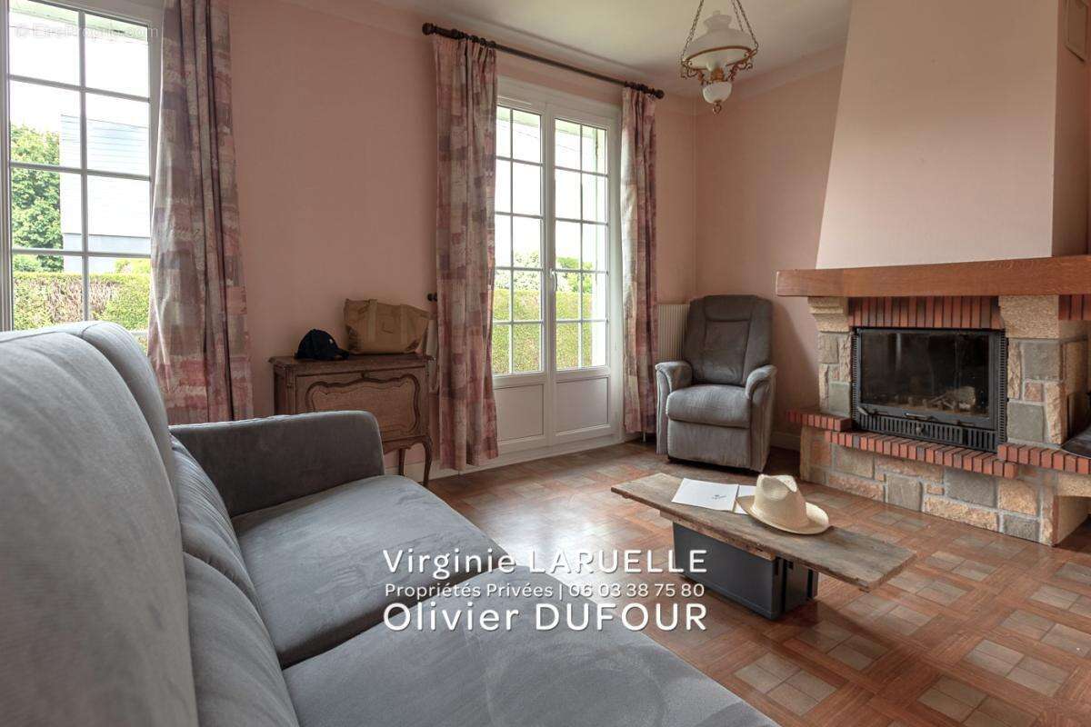 Maison à HOUPPEVILLE