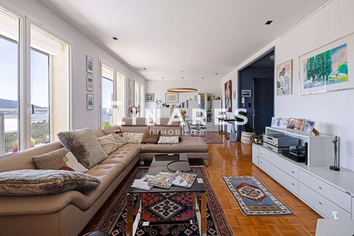 Appartement à MARSEILLE-8E