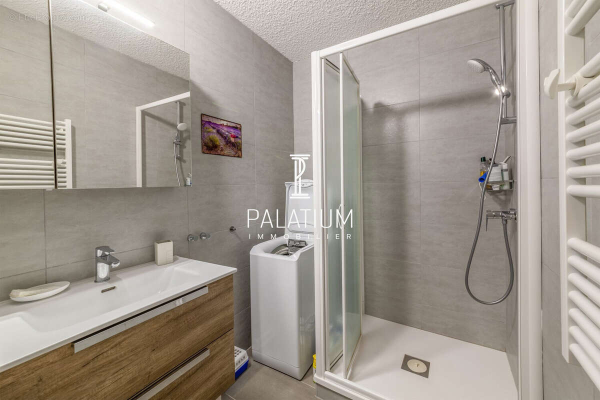 Appartement 39 m² à Greoux-Les-Bains  - photo 8