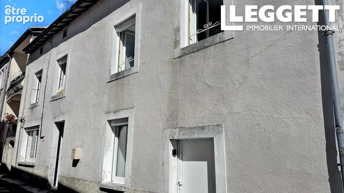 Maison de village rénovée de 2 chambres avec beaux volumes à Salles-Lavalette - photo 10
