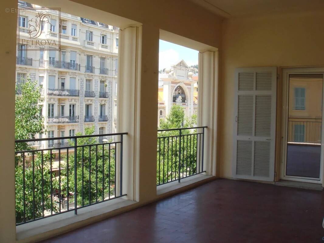 Appartement à NICE