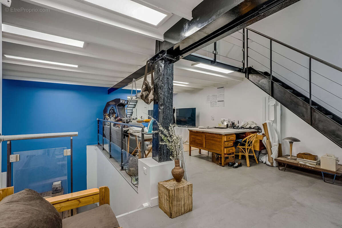 Appartement à PARIS-11E