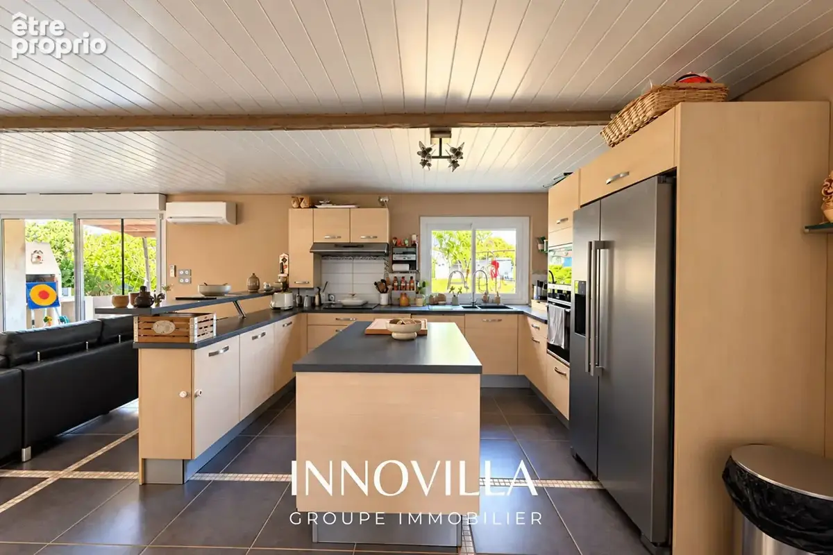 Maison familiale T6 , proche commodités . - photo 11
