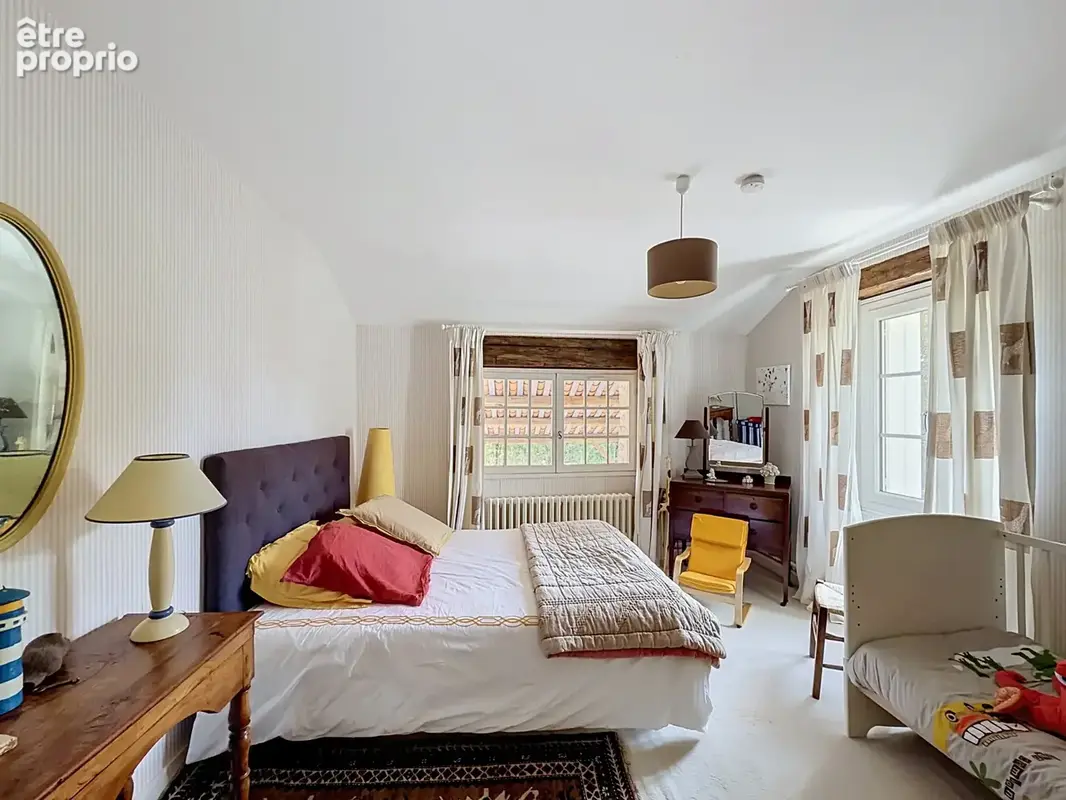AUX PORTES D'ANGOULEME Belle maison de caractère de 280m2 habitables et sur 4000m2 de terrain clos avec piscin - photo 10