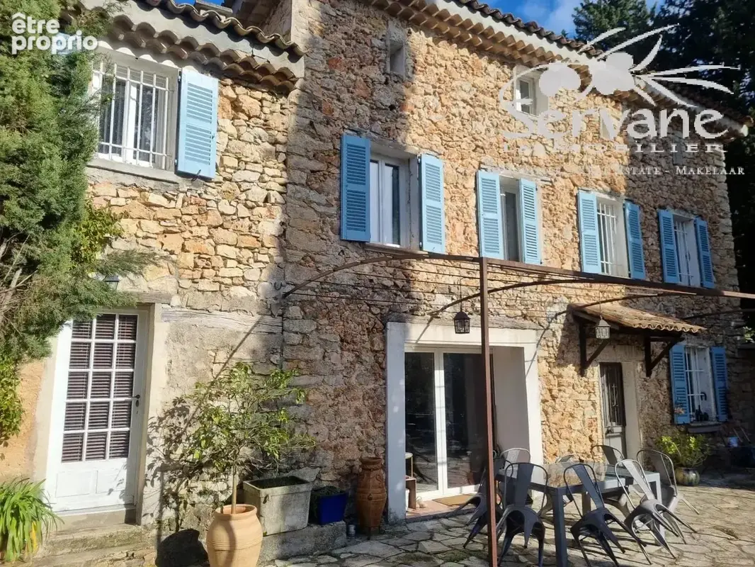 Maison à LORGUES