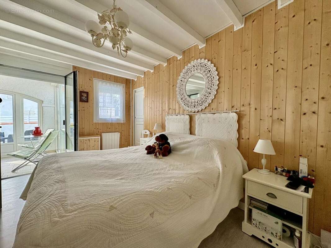 Maison à SAINT-GEORGES-DE-DIDONNE