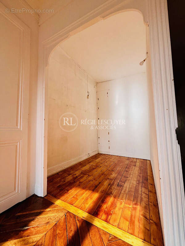 Appartement à LYON-6E