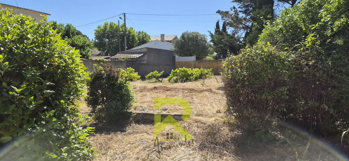 Maison à CAPENDU