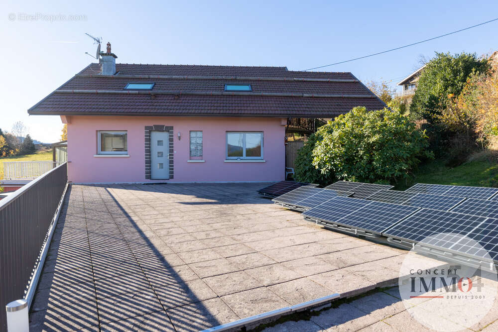 Maison à LIEZEY