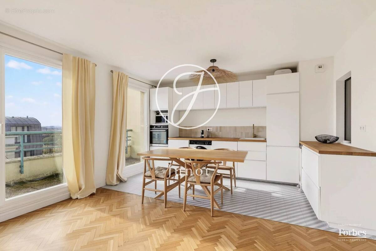 Appartement à SAINT-CLOUD