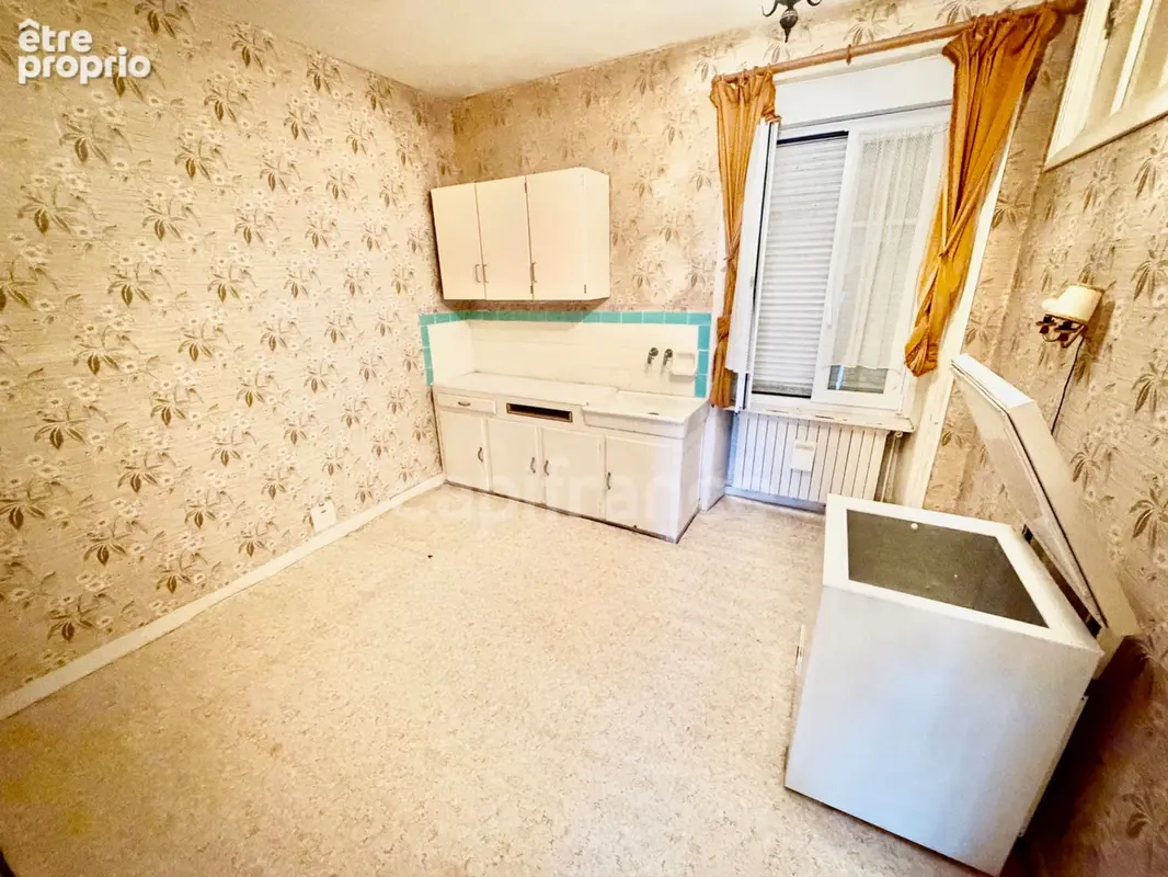 Maison à vendre 5 pièces CARHAIX PLOUGUER (29) - photo 7