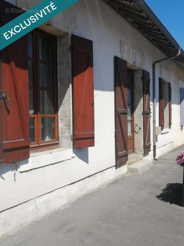 Photo 2 - Maison à LUXEY