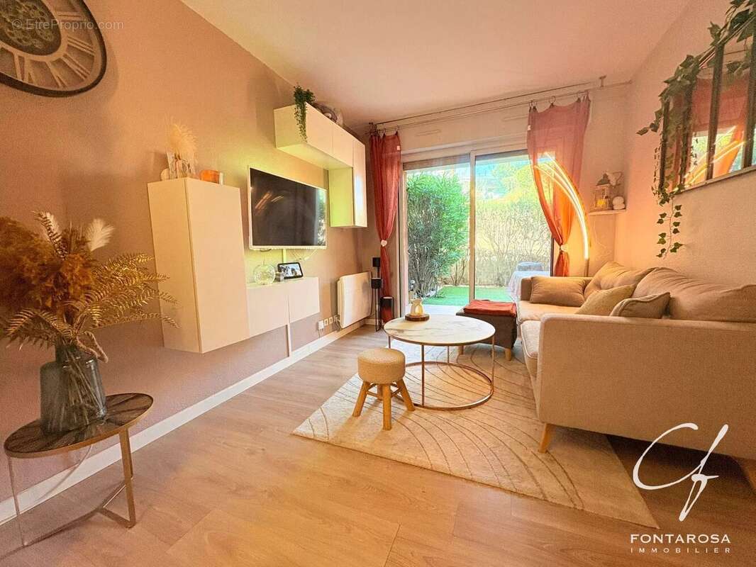 Appartement à SAINT-RAPHAEL