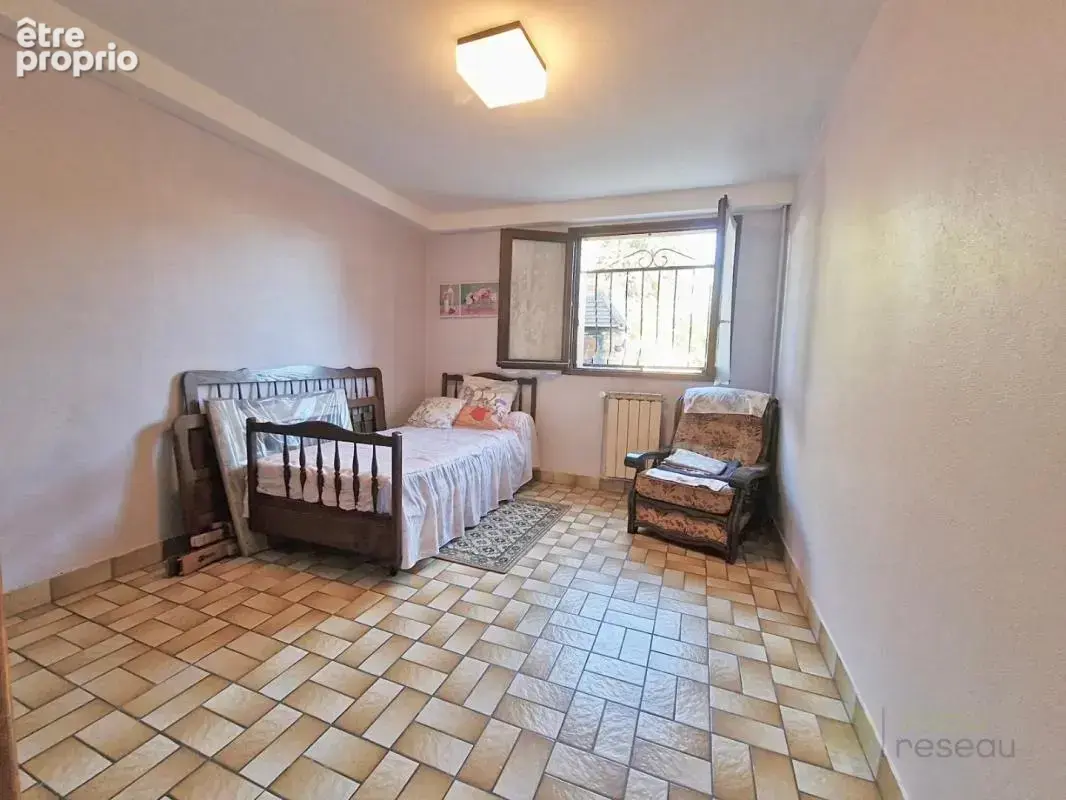 Maison 8 pièces 162 m² à vendre à Pontault-Combault (77340) - photo 12