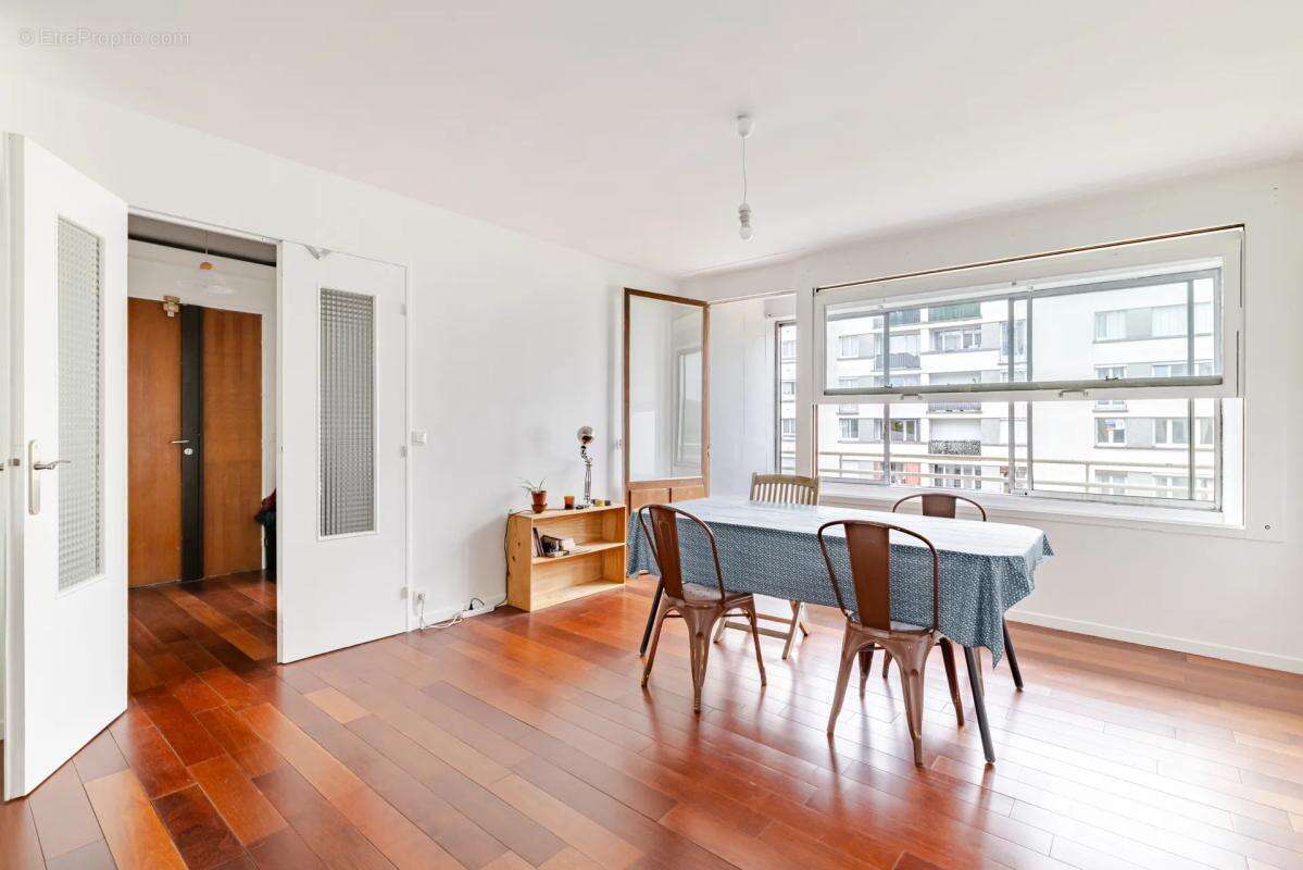 Appartement à LE RAINCY
