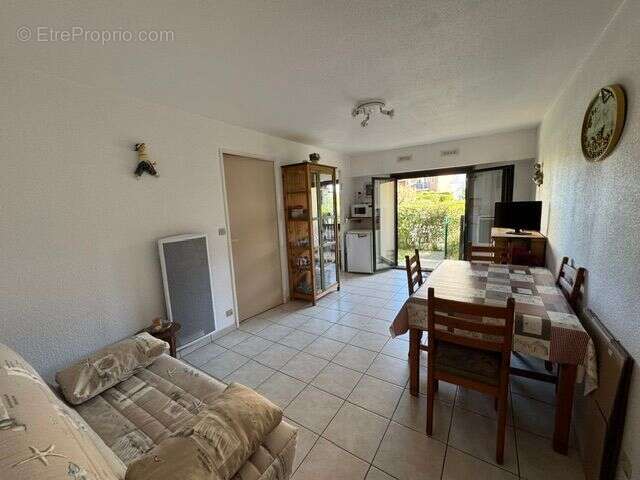 Appartement À Vendre - photo 2
