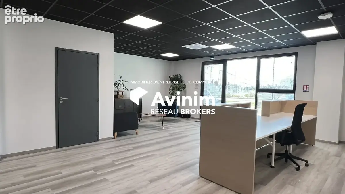 Commerce 351 m² à vendre à Sainte-Helene-Du-Lac (73800) - photo 4