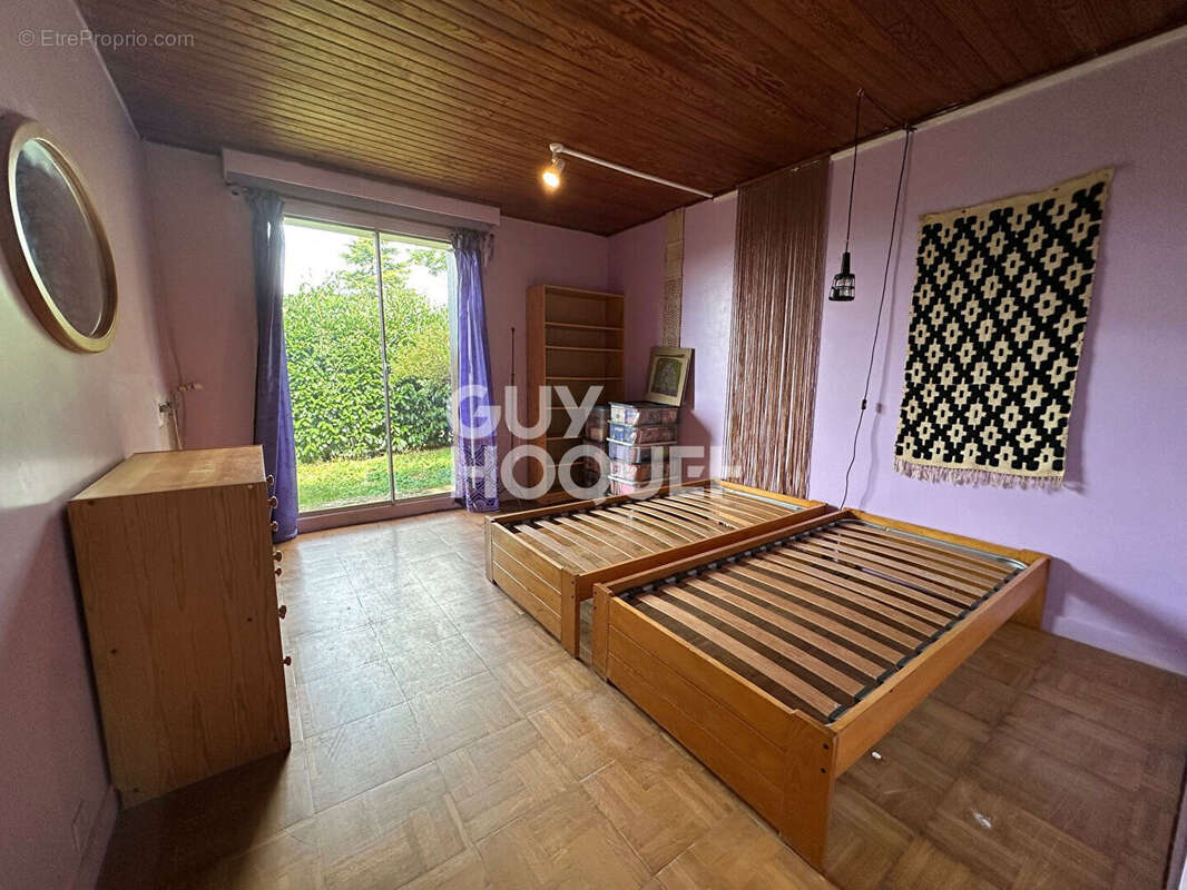 Maison à DAMPIERRE-SUR-AVRE