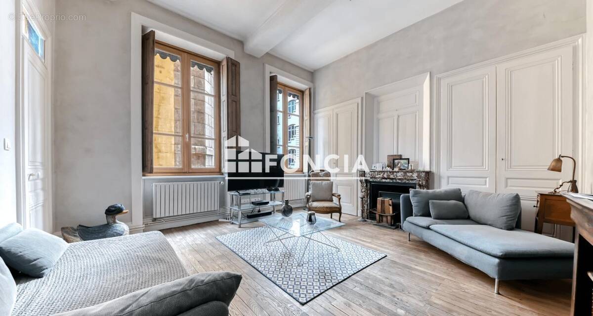 Appartement à LYON-1E