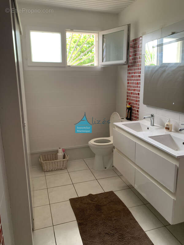 Maison à LE LAMENTIN