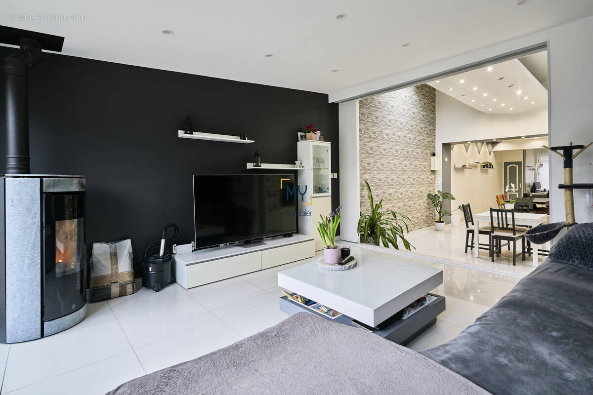 SALON - Maison à vendre - 5 pièces - 120 m² - Roubaix - Maison à ROUBAIX