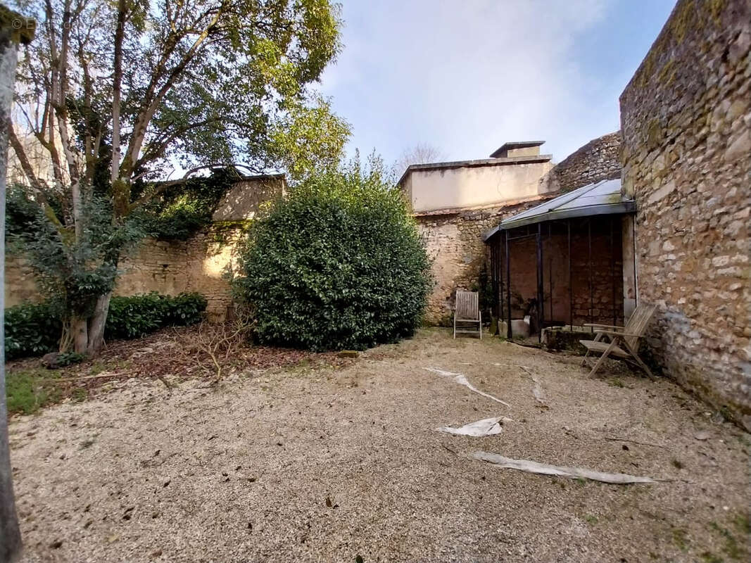 Maison à POITIERS