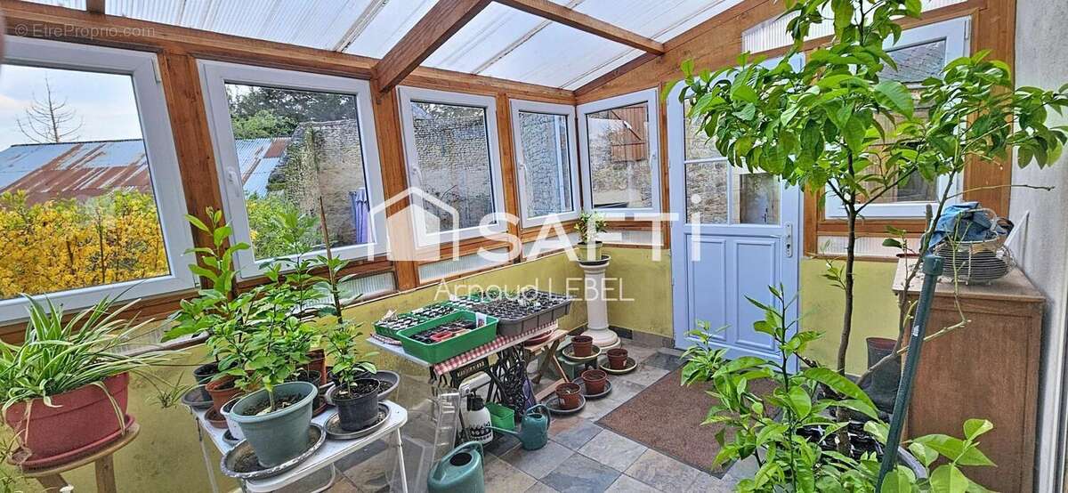 Maison 117 m² à Saint-Reverien  - photo 7