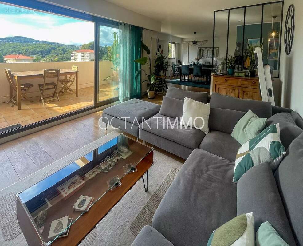 Appartement à ANTIBES
