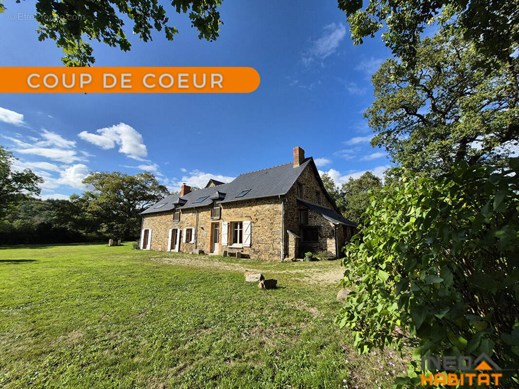 Maison à BOURG-DES-COMPTES