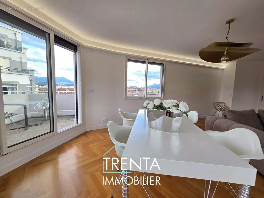 Appartement à GRENOBLE