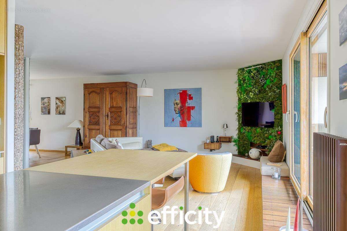 Appartement à DARDILLY