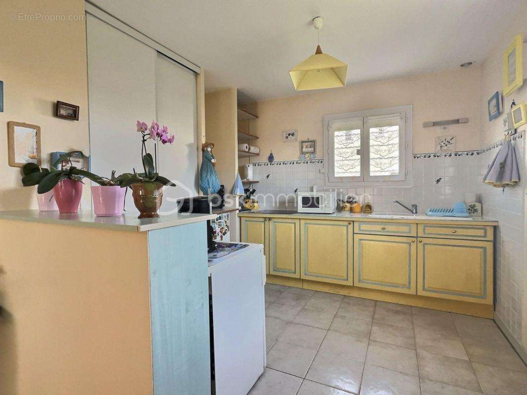 Agréable maison de plain-pied avec 4 chambres à Gallargues-le-Montueux - photo 4