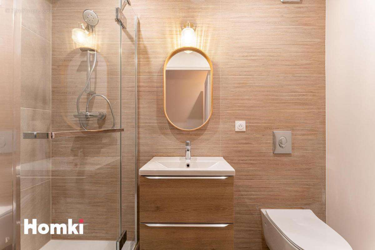 Appartement à MARSEILLE-2E