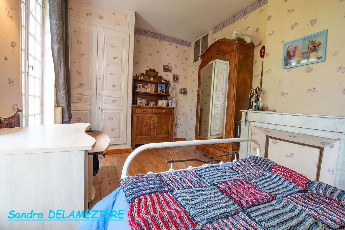 Propriété de caractère - photo 11