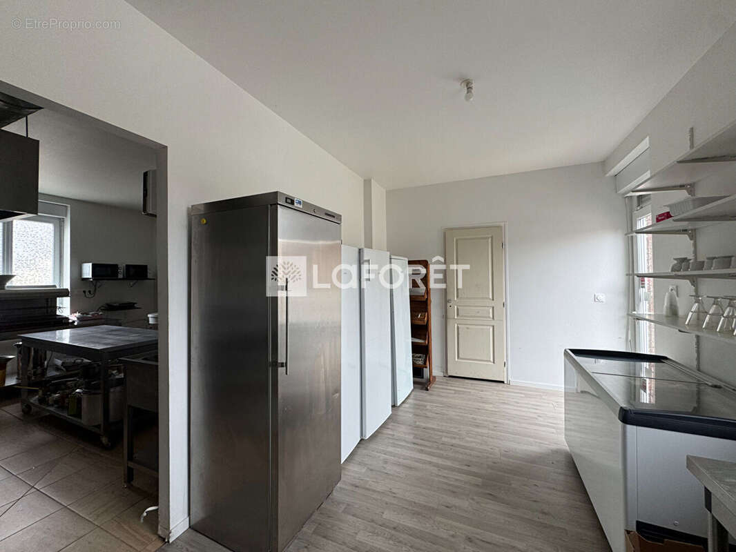 Commerce à AUDRUICQ