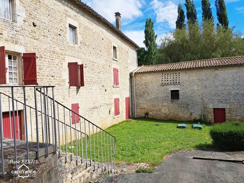Propriété à vendre 11 pièces CELLES SUR BELLE (79) - photo 21