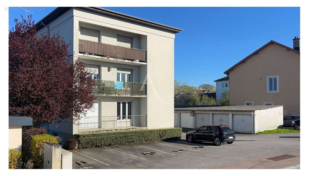 Appartement à GOLBEY