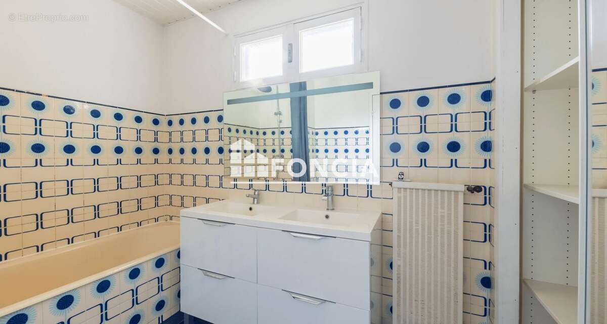 Appartement à MARTIGUES