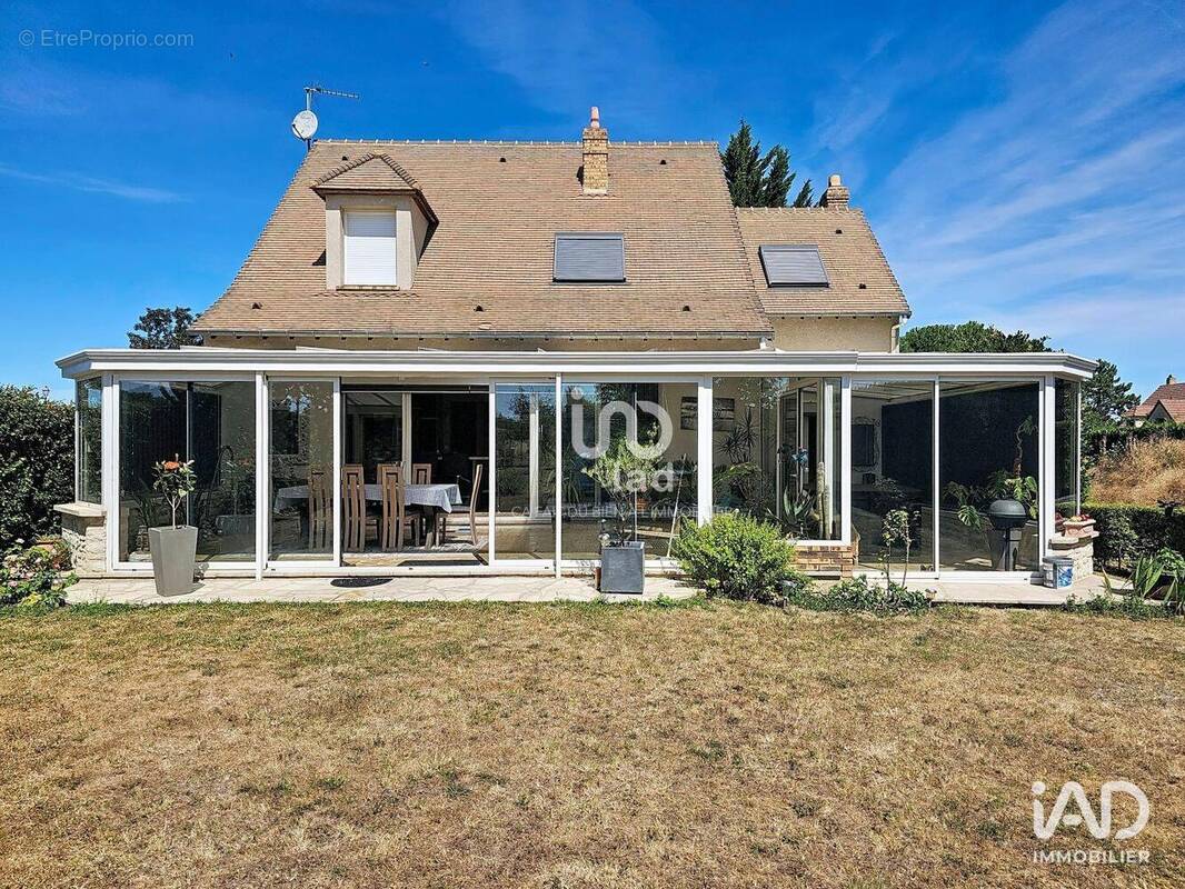 Photo 1 - Maison à FOLLAINVILLE-DENNEMONT
