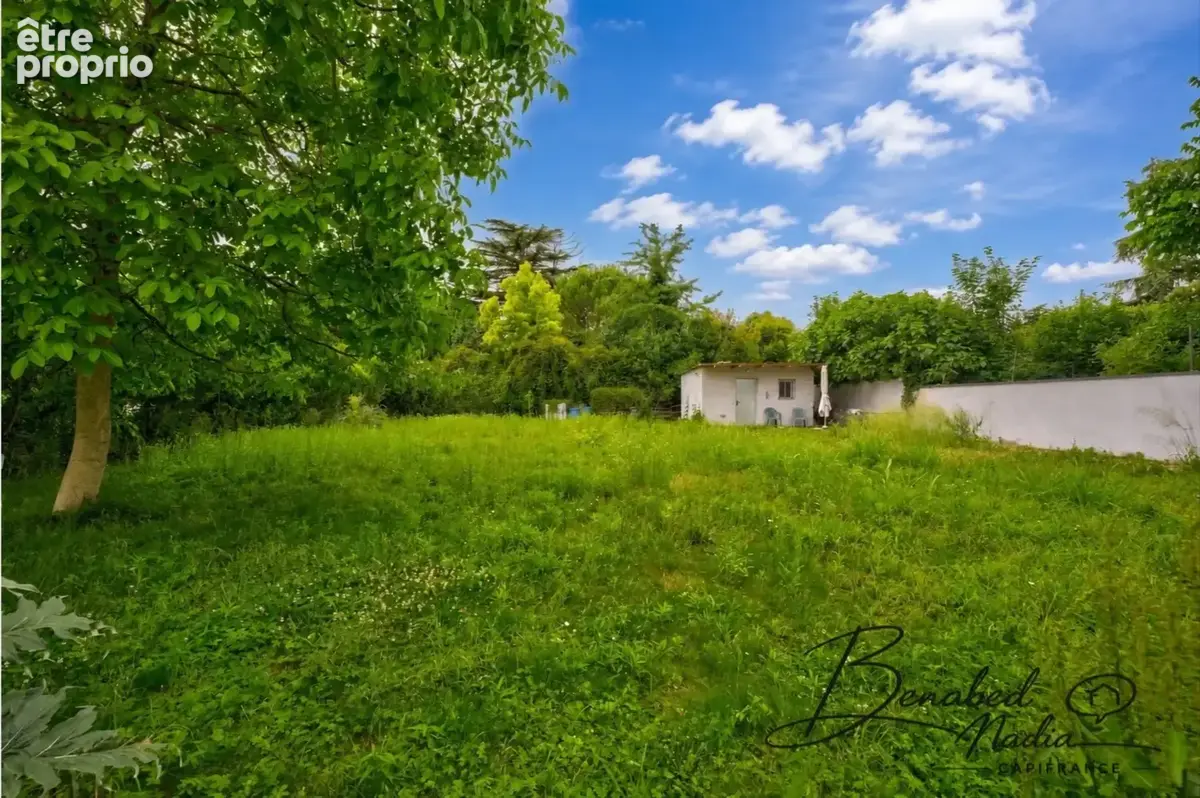 Maison familiale de 150 m² avec beau terrain de plus de 1 000 m² – Quartier Champ Plantier à Feyzin - photo 13